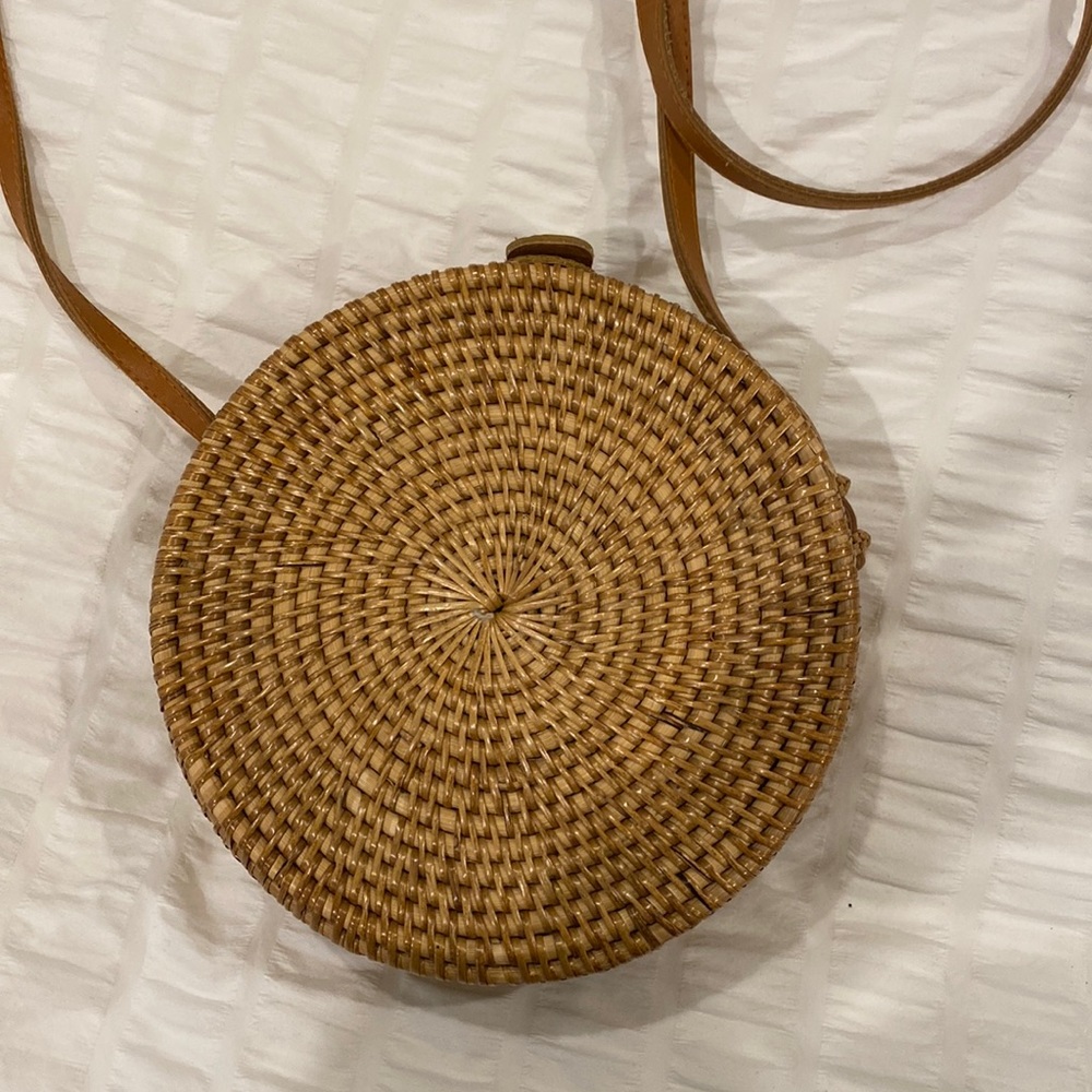 Woven cross body bag
